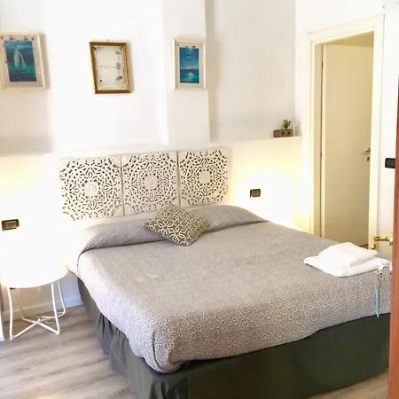 בית הארחה Fiore Delle 5 Terre לה ספציה